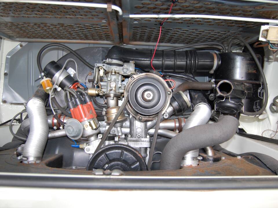 Imagen 12/12 de Volkswagen T2b Westfalia (1975)
