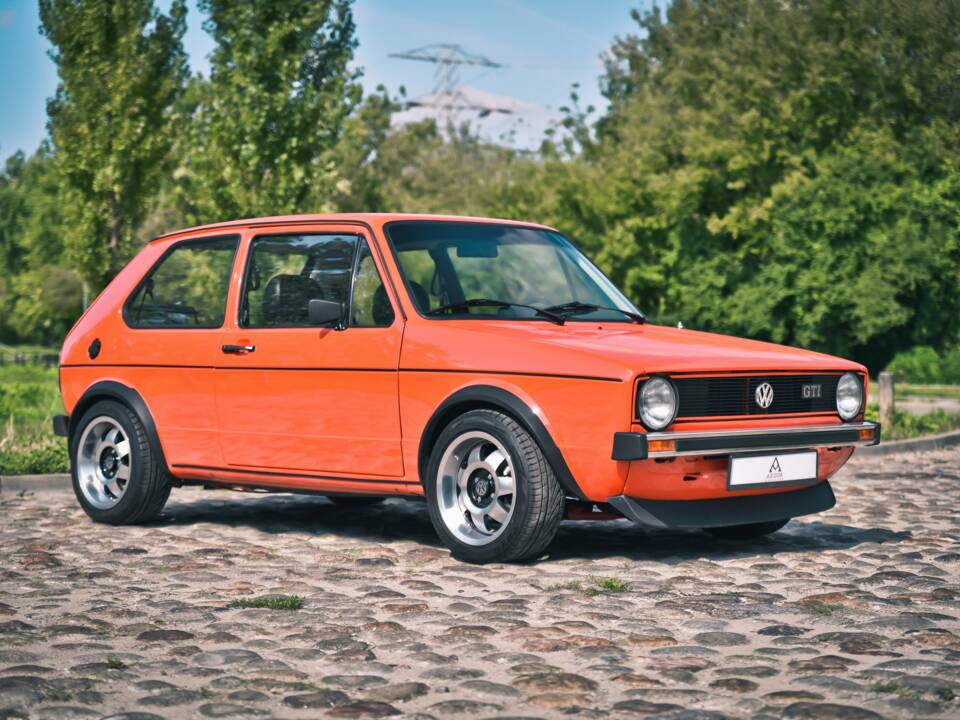 Bild 11/49 von Volkswagen Golf I GTI 1.6 (1979)