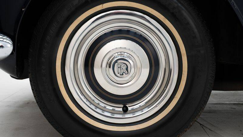 Image 10/15 de Rolls-Royce Silver Cloud III (1965)