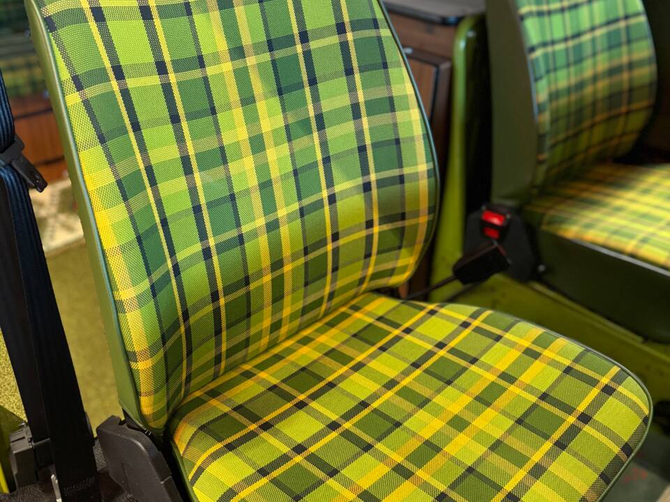 Bild 10/16 von Volkswagen T2b Westfalia (1978)