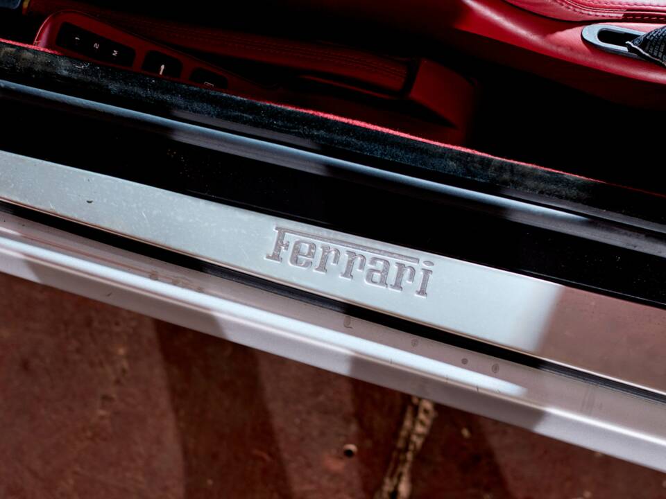 Bild 35/46 von Ferrari 575M Maranello (2003)
