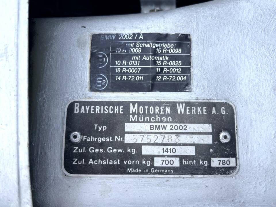 Image 15/22 of BMW 2002 (1975)