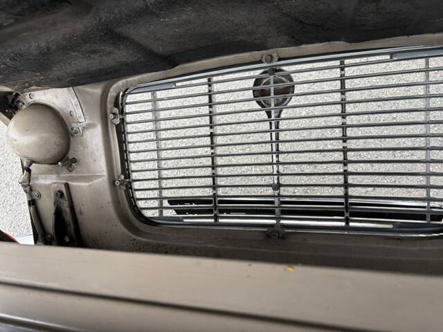Bild 15/40 von Jaguar XJ 6 4.2 (1971)