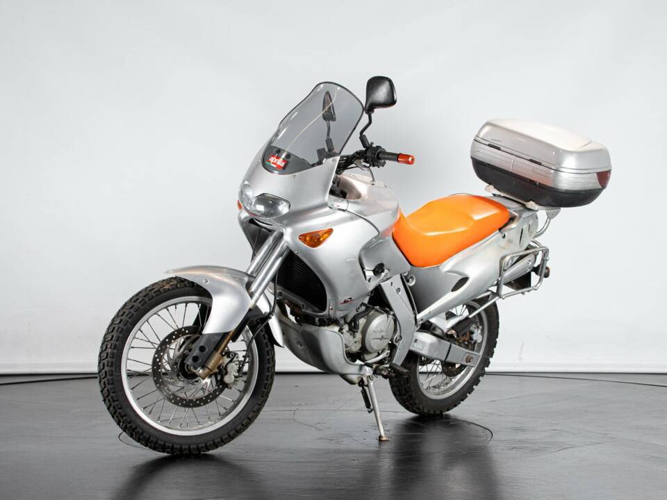 Bild 2/50 von Aprilia Pegaso 650 (1999)