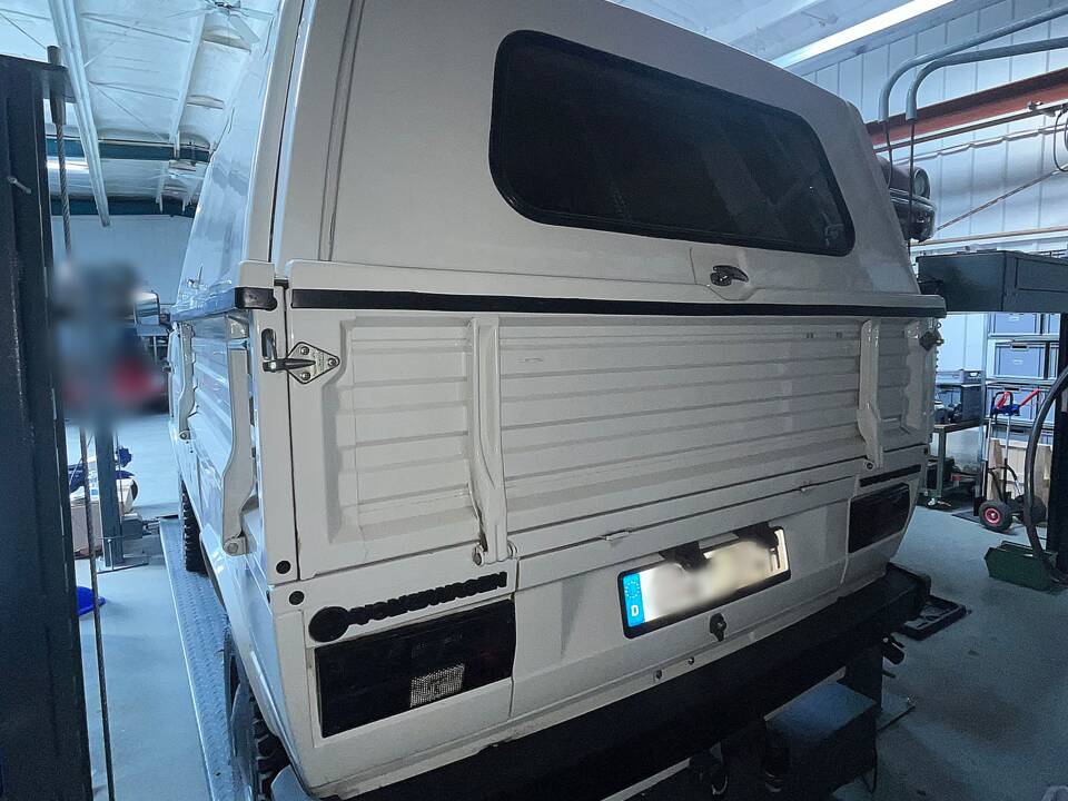 Bild 6/27 von Volkswagen T4 Kastenwagen 2.5 Syncro (1991)