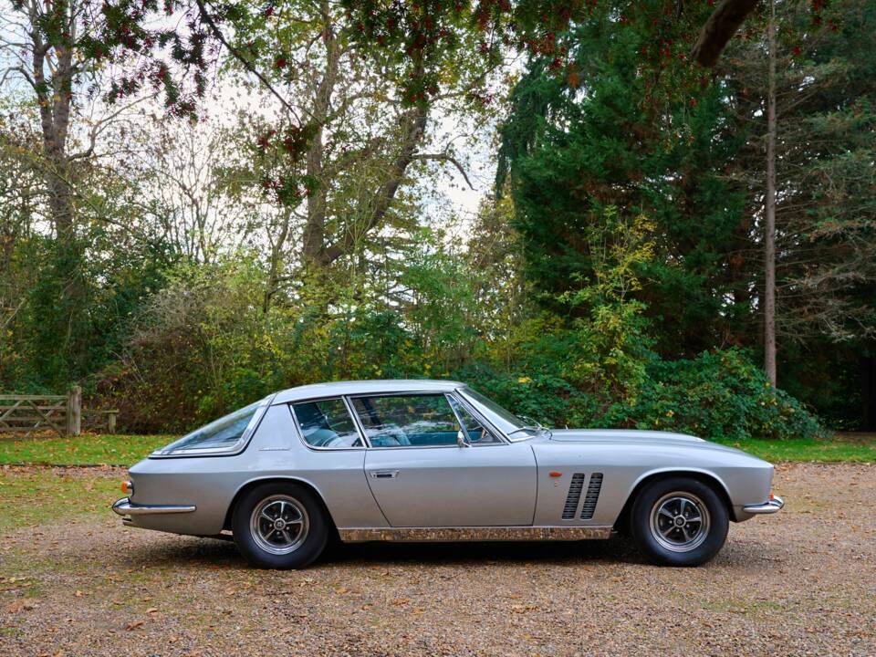 Image 43/50 of Jensen FF (1967)