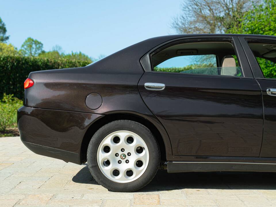 Image 14/47 of Alfa Romeo 166 2.5i V6 24V (2000)