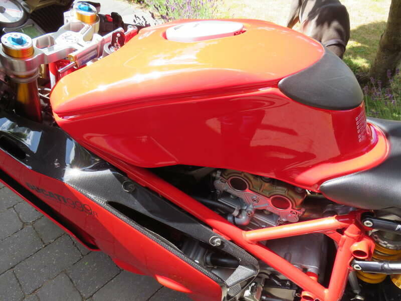 Imagen 21/50 de Ducati DUMMY (2007)