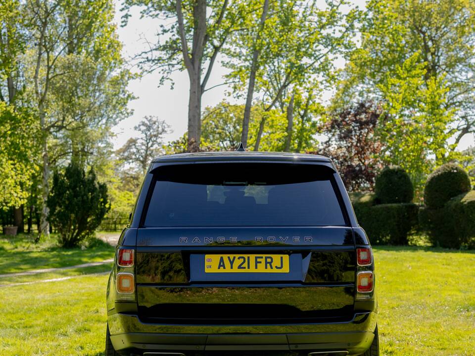 Bild 9/50 von Land Rover Range Rover V8 Armoured (2022)