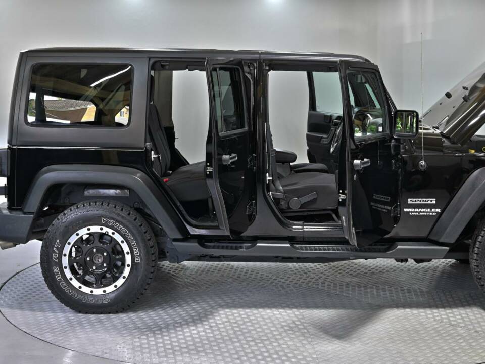 Image 19/50 of Jeep Wrangler 3.6 V6 (2014)