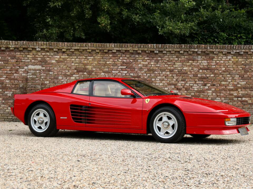 Image 40/50 of Ferrari Testarossa (1987)