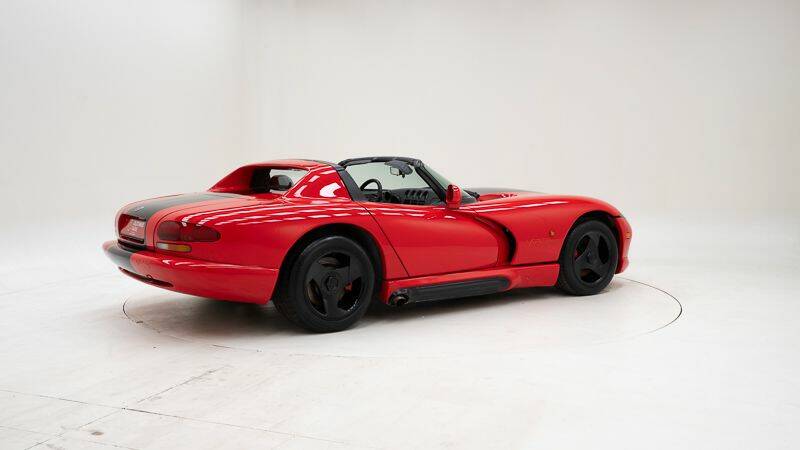 Image 2/15 of Chrysler Viper RT/10 (1994)