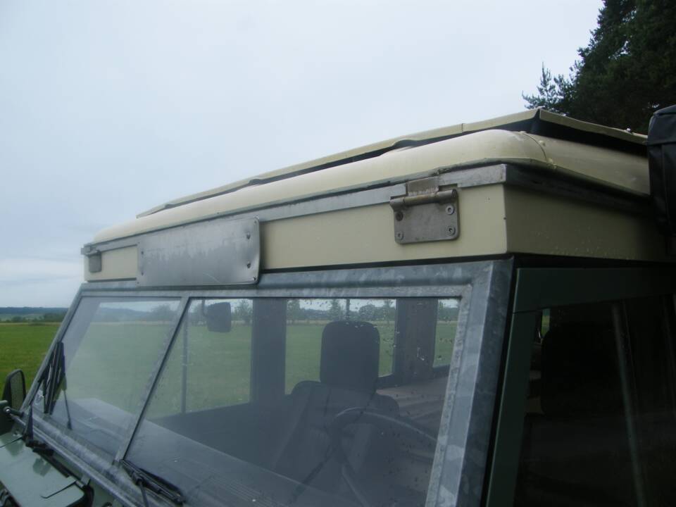 Afbeelding 63/94 van Land Rover 109 (1966)