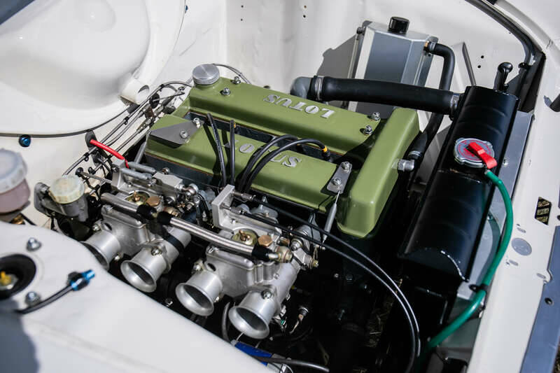 Image 11/50 of Ford Lotus Cortina (1963)
