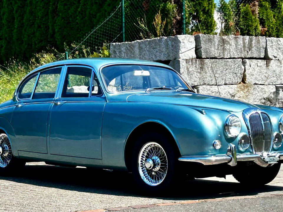 Bild 2/9 von Daimler V8-250 (1969)