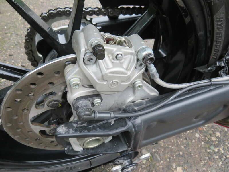 Image 43/50 of Ducati DUMMY (2006)