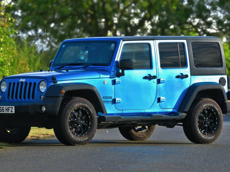 Bild 20/50 von Jeep Wrangler 3.8 &quot;75th Aniversary&quot; (2016)