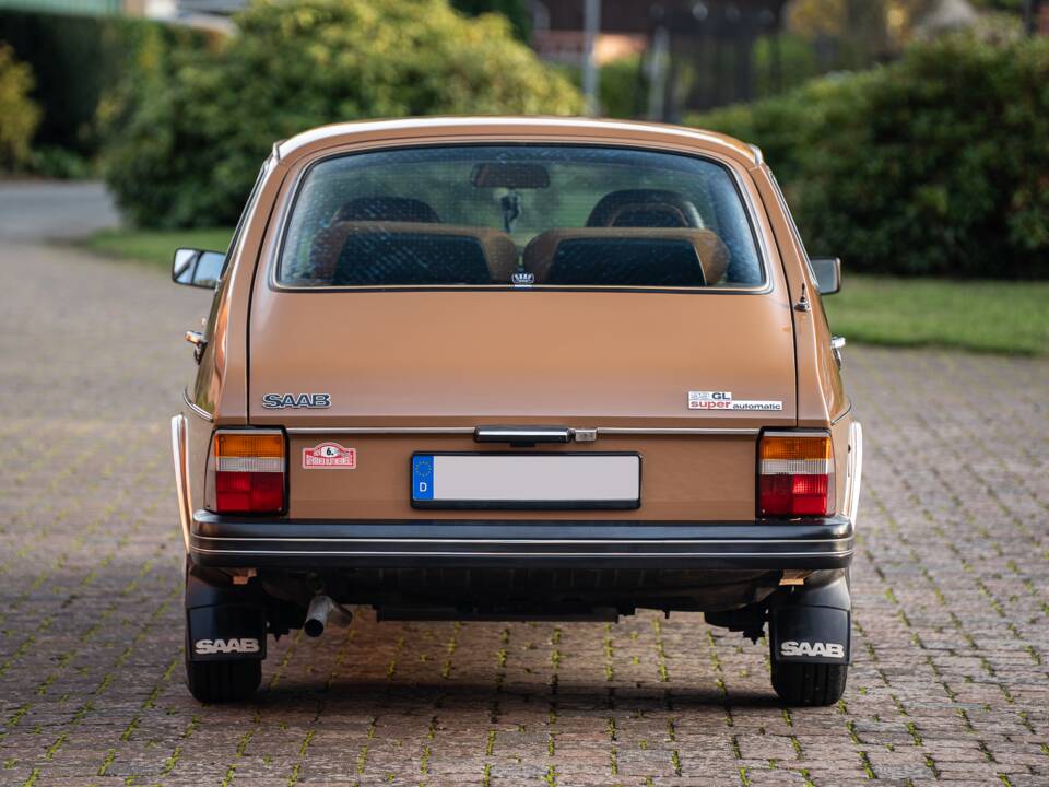 Image 17/84 de Saab 99 Combi Coupe (1976)
