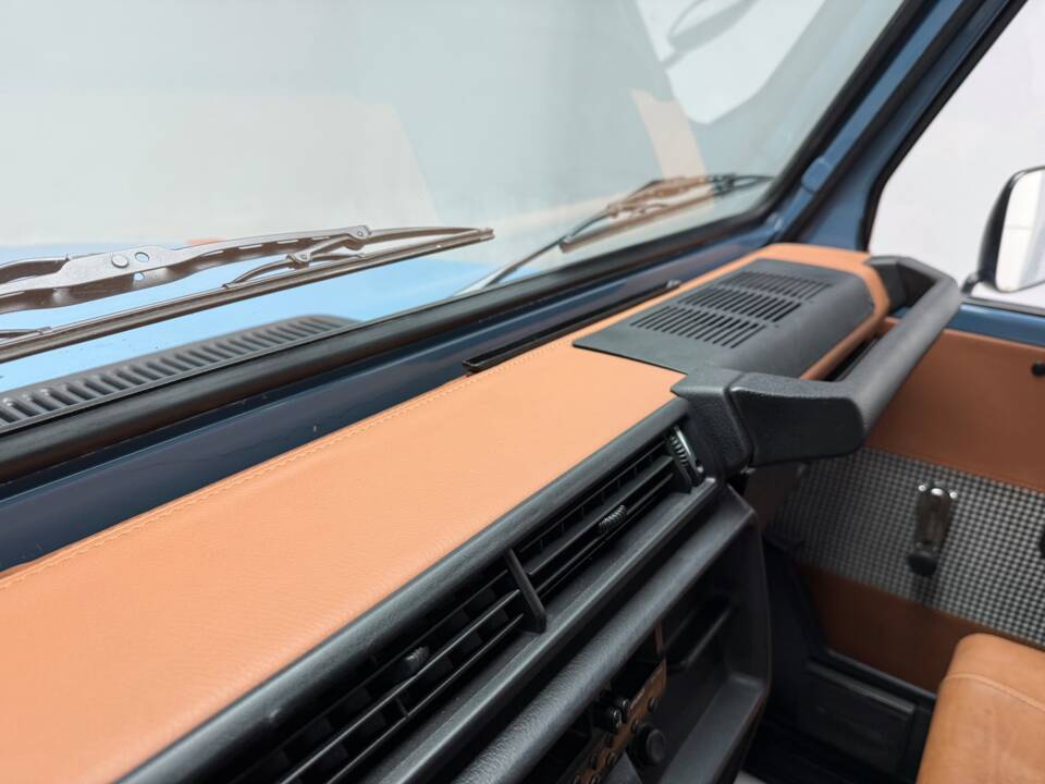 Bild 16/21 von Mercedes-Benz 300 GD (SWB) (1982)