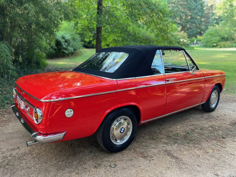 Image 16/142 of BMW 1600 Convertible (1970)