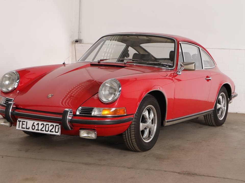 Image 2/25 of Porsche 911 2.0 T (1970)