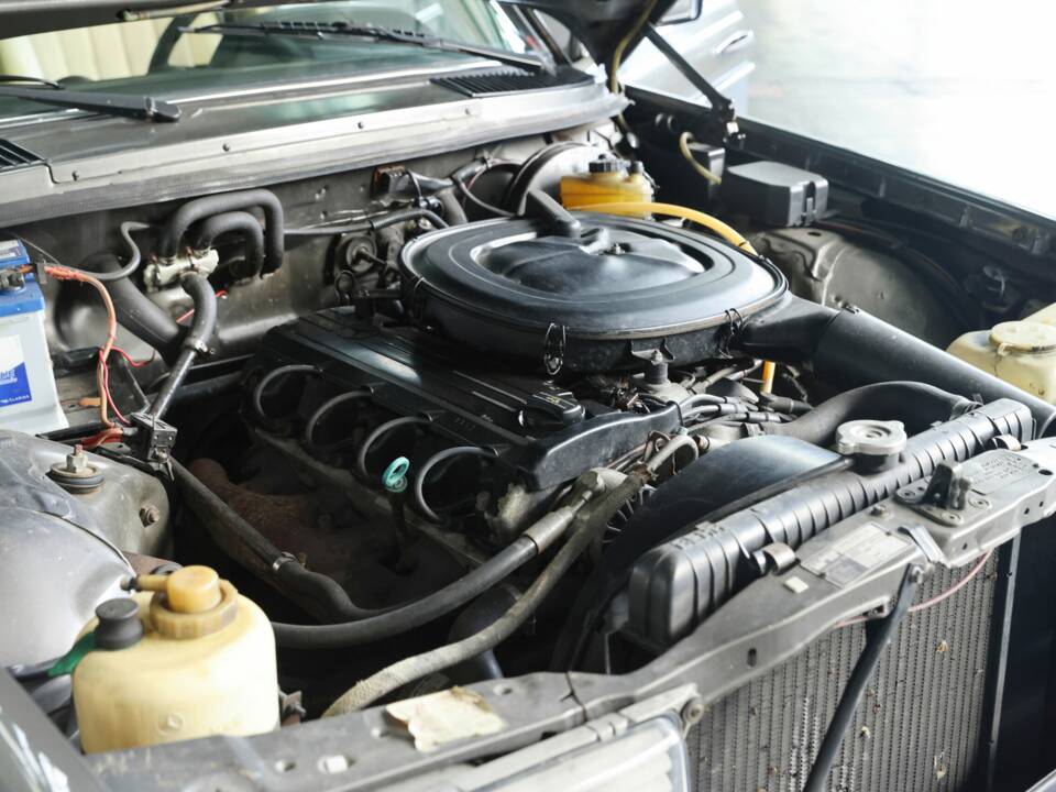 Image 37/49 of Mercedes-Benz 230 TE (1981)