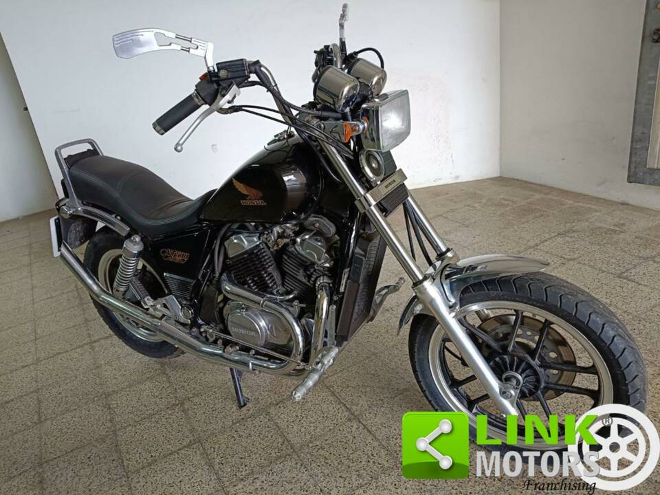 Bild 10/10 von Honda DUMMY (1987)