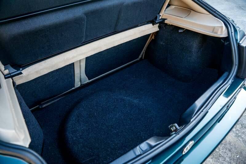 Bild 26/34 von Volkswagen Corrado VR6 2.9 (1995)