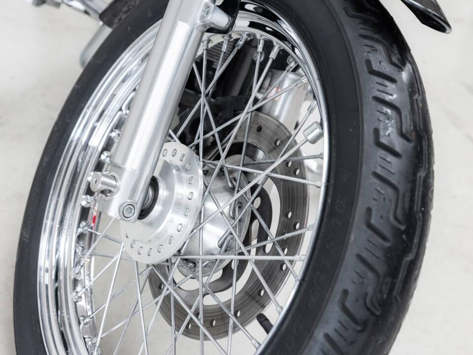 Image 30/32 of Harley-Davidson DUMMY (2006)