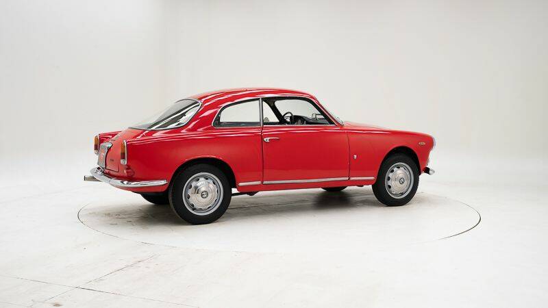 Afbeelding 2/15 van Alfa Romeo Giulia Sprint Speciale (1964)