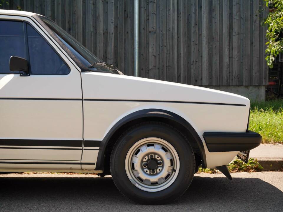 Image 8/35 of Volkswagen Golf Mk I GTI 1.6 (1980)