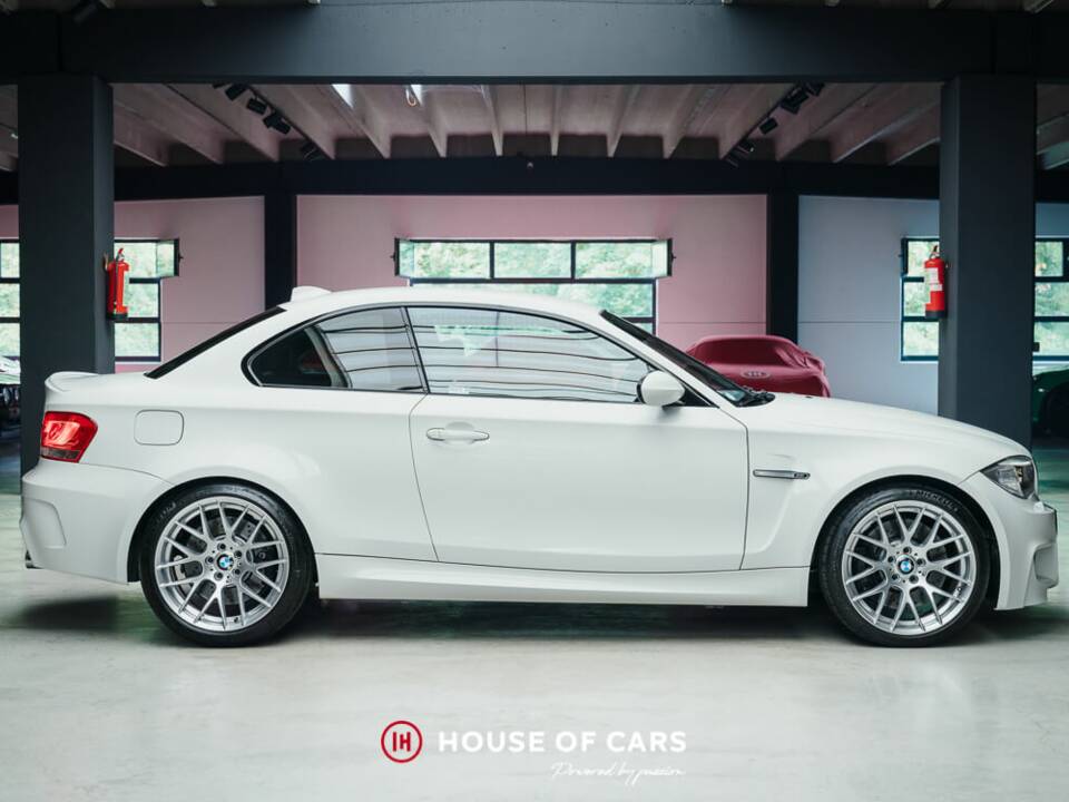 Image 5/25 of BMW 1 Series M Coupé (2011)