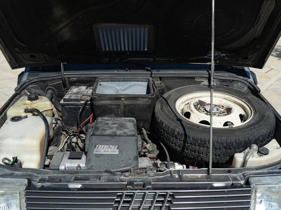 Bild 49/50 von FIAT Panda 4x4 1,0 (1987)