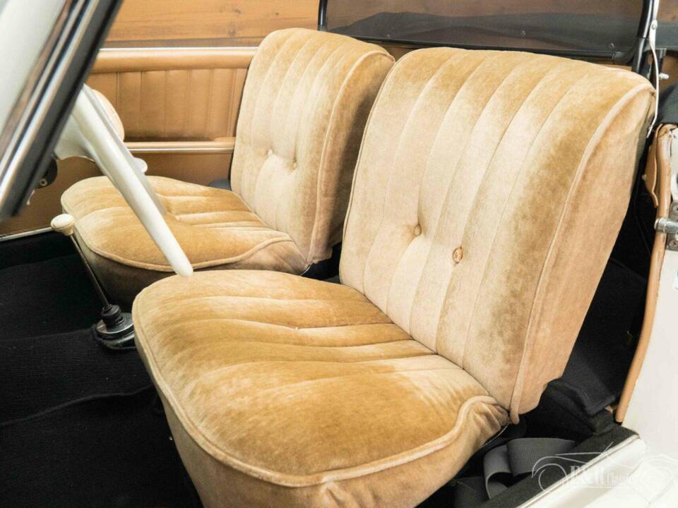 Afbeelding 10/19 van Mercedes-Benz 190 SL (1960)