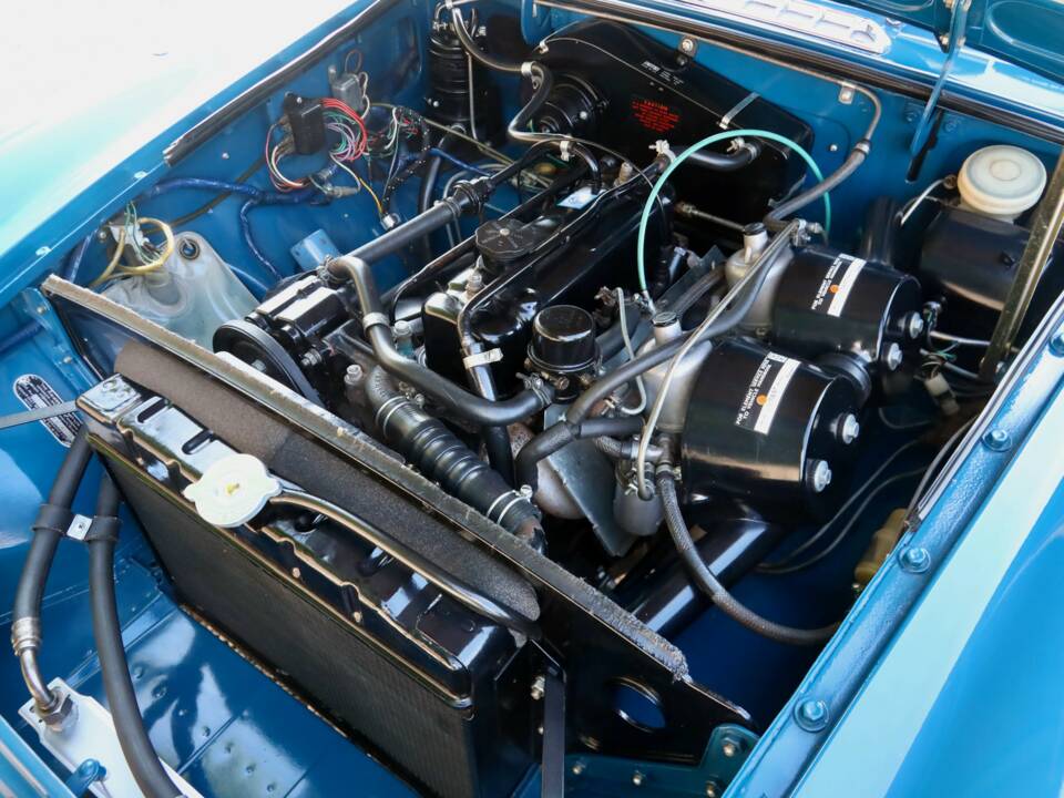 Immagine 4/50 di MG MGB GT (1971)