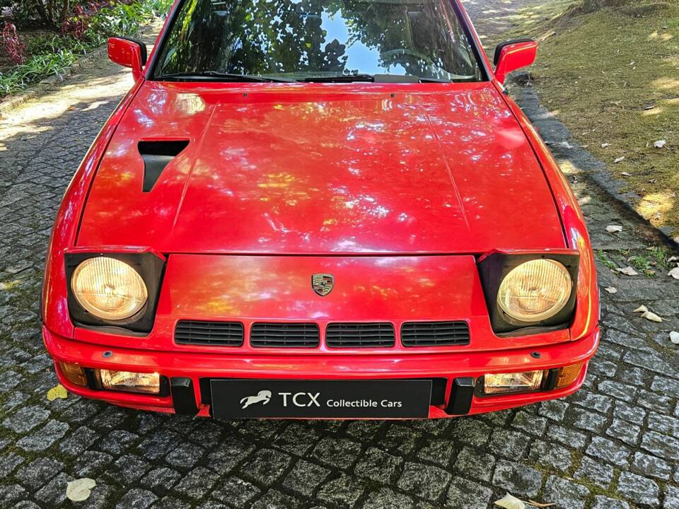 Image 8/31 of Porsche 924 Turbo (1981)