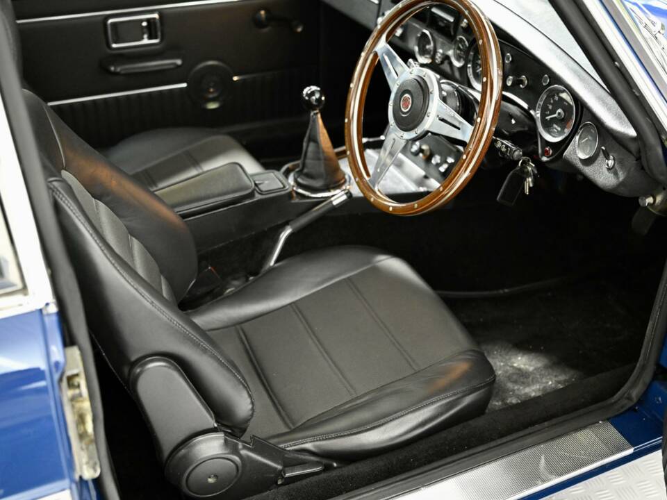 Afbeelding 21/50 van MG MGB GT V8 (1974)