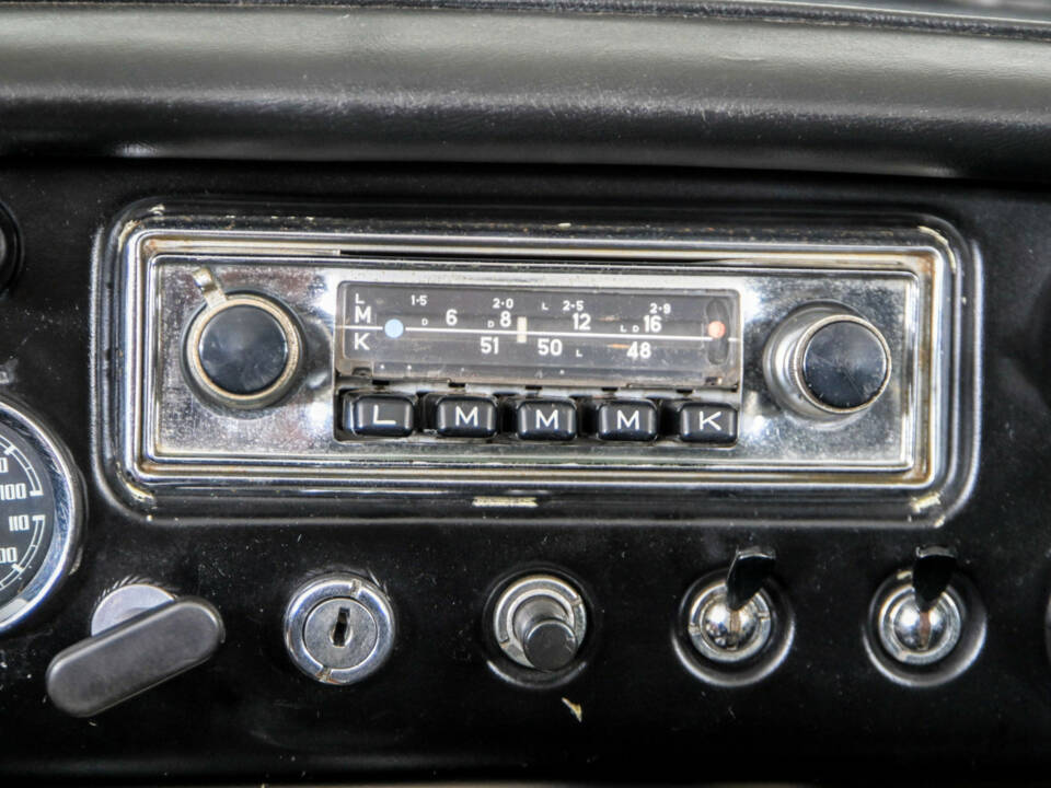 Image 24/50 de MG MGB (1967)