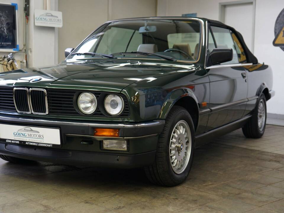 Afbeelding 8/25 van BMW 320i (1988)