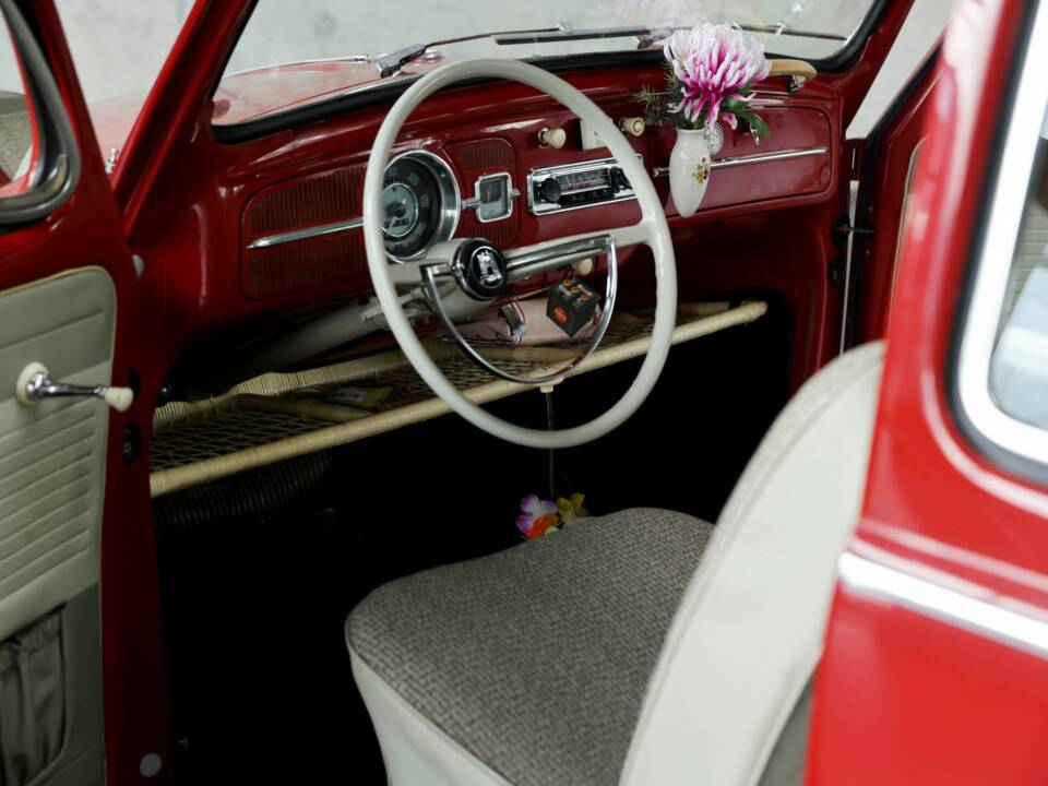 Immagine 17/50 di Volkswagen Beetle 1200 Export &quot;Dickholmer&quot; (1963)
