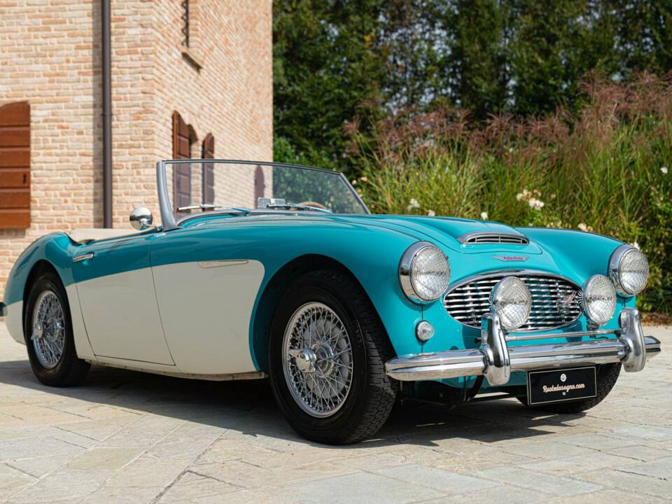 Bild 2/50 von Austin-Healey 100&#x2F;6 (BN4) (1957)