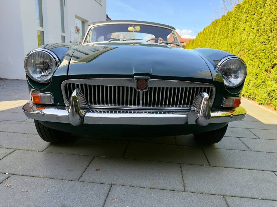Imagen 7/15 de MG MGB (1965)