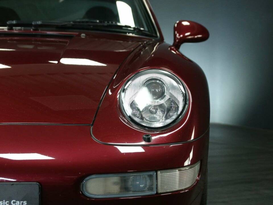 Image 42/50 de Porsche 911 Carrera 4S (1996)
