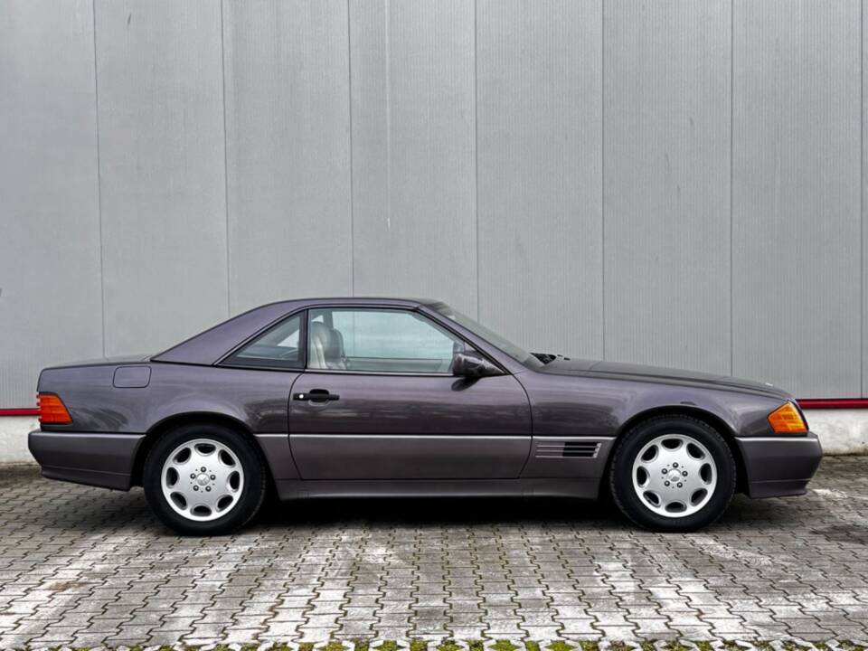 Bild 2/31 von Mercedes-Benz SL 320 (1994)
