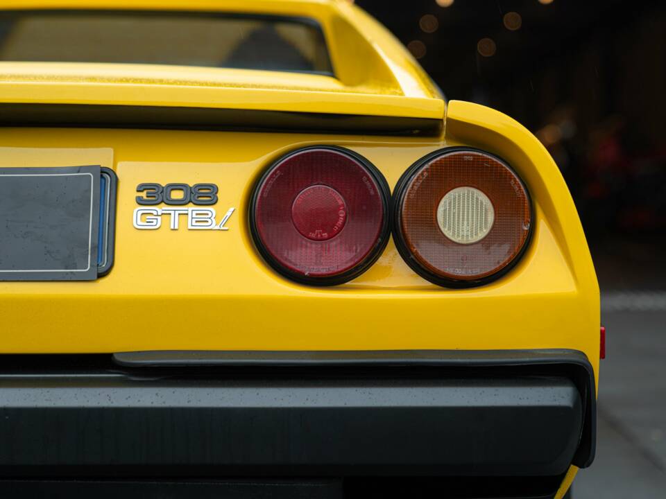 Immagine 14/50 di Ferrari 308 GTBi (1981)