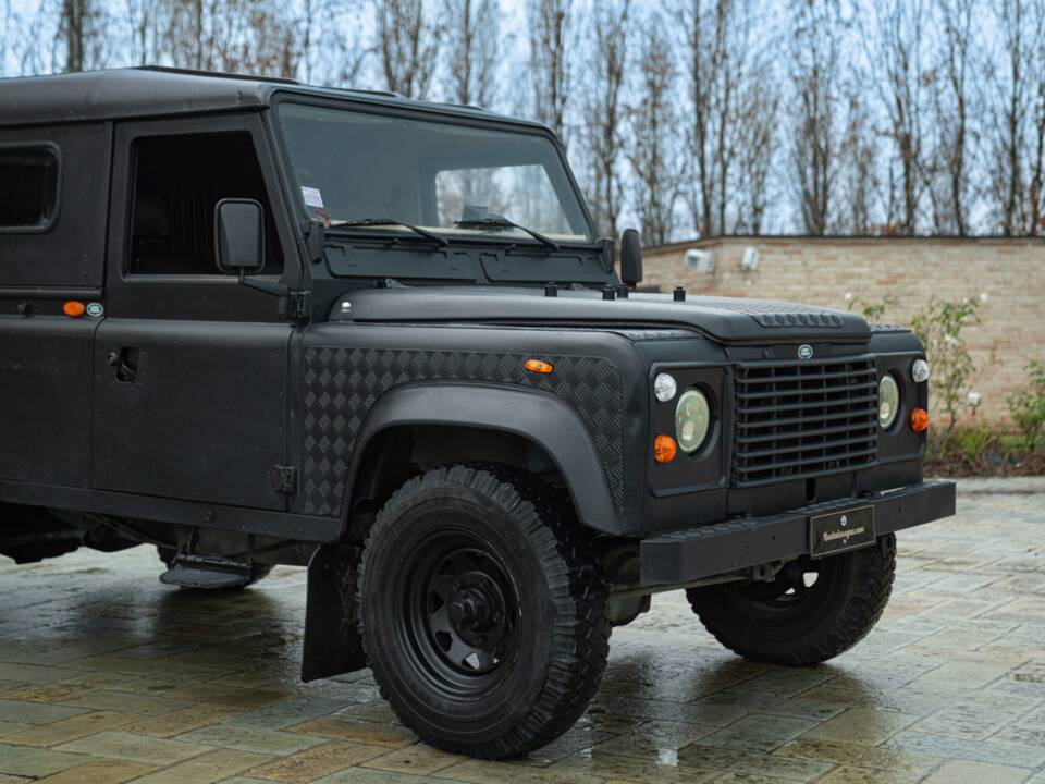 Bild 16/50 von Land Rover 90 (1985)