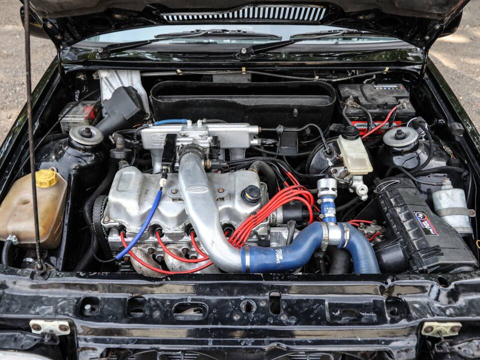 Afbeelding 11/28 van Ford Escort turbo RS (1987)