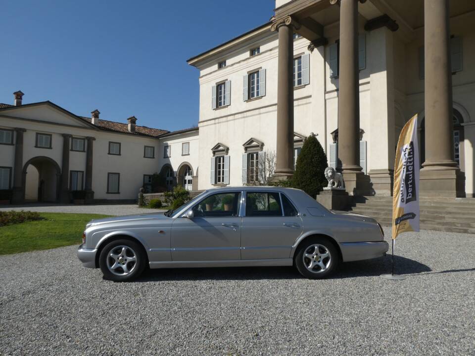 Image 2/19 of Bentley Arnage Green Label (1999)