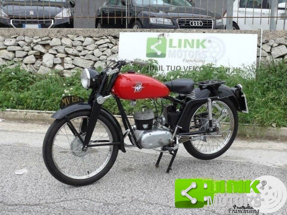 Imagen 5/10 de MV Agusta DUMMY (1952)