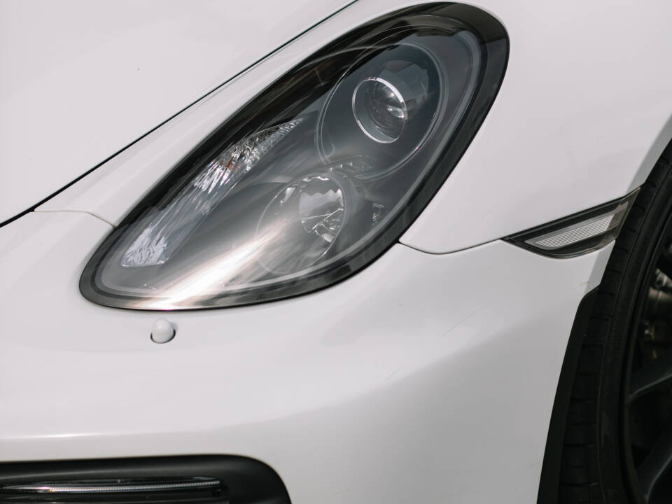 Image 50/70 of Porsche Boxster Spyder (2015)